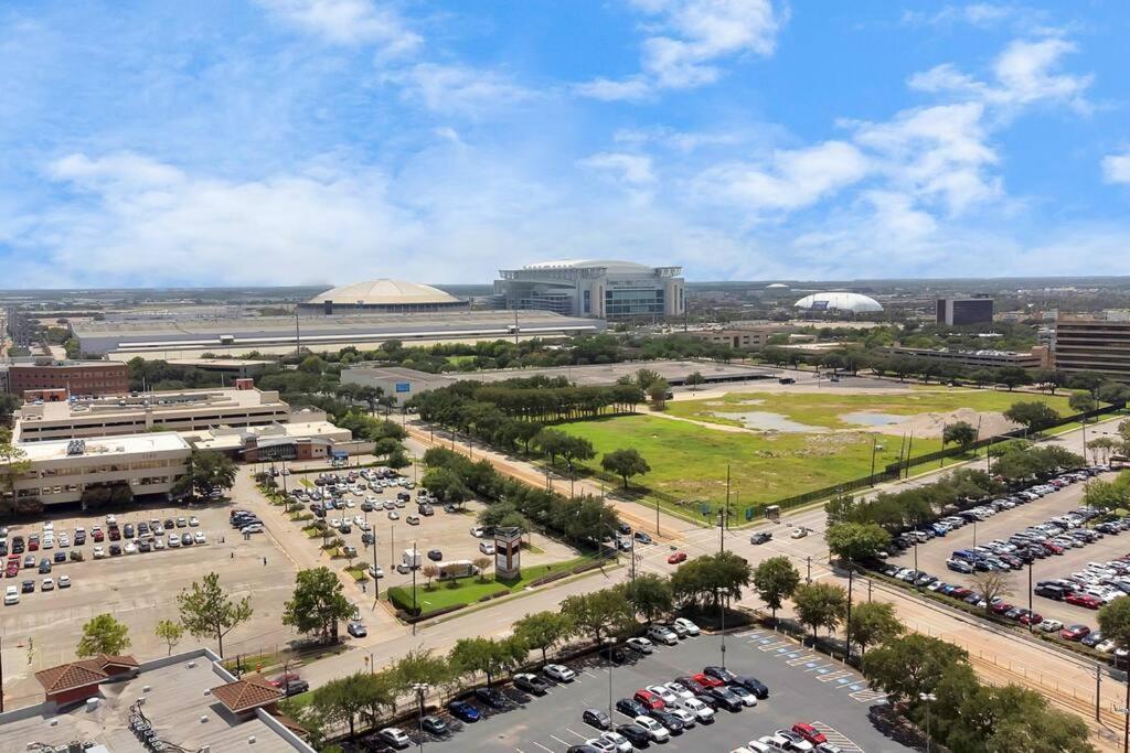 Modern Condo Near Texas Medical Center W Free Parking Χιούστον Εξωτερικό φωτογραφία