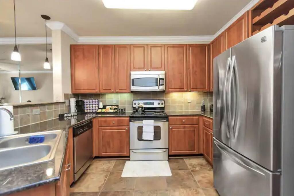 Modern Condo Near Texas Medical Center W Free Parking Χιούστον Εξωτερικό φωτογραφία